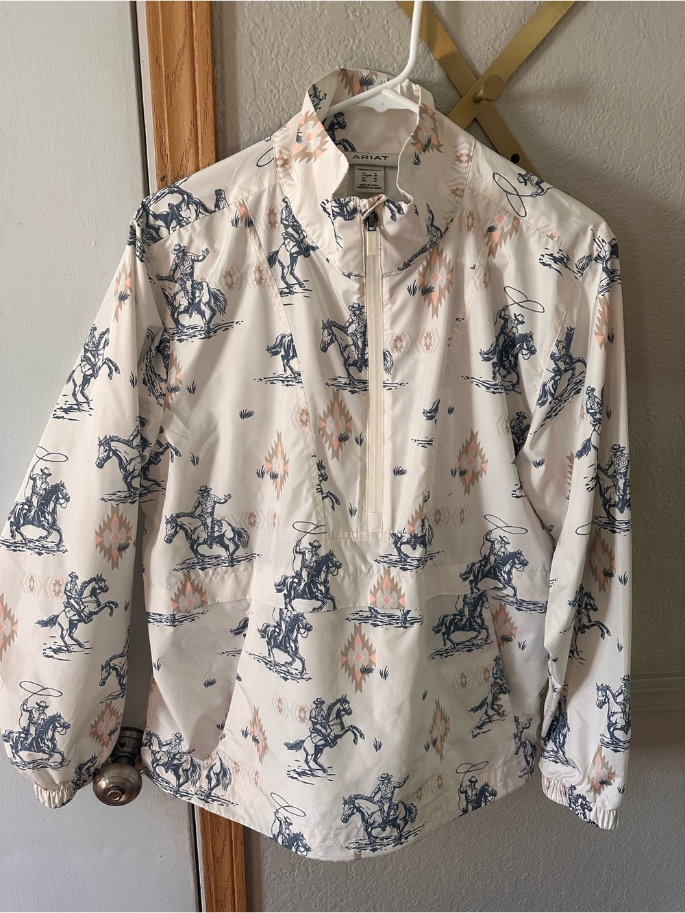 Ariat Women’s White Western Print Pullover Jacket